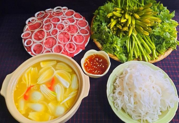 lau-thit-bap-nau-chanh