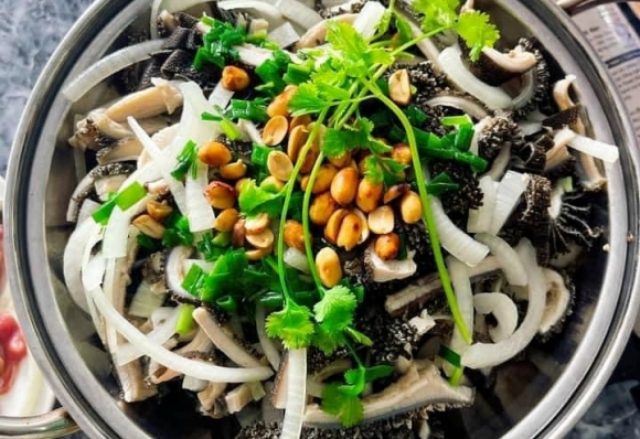 long-den-luoc-rau-song-banh-trang